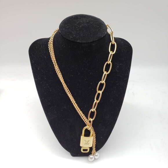 Authentic Louis Vuitton Lock and Key Gold Color with Gold Plated Chain Necklace - Picture 1 of 6